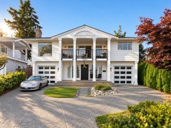 15573 Finlay Court White Rock, BC V4B 5H3