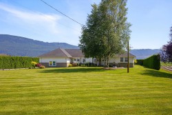 40406 No. 3 Road Abbotsford, BC V3G 2R6