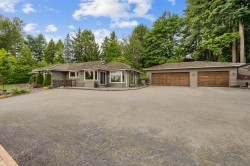 8054 Sykes Street Mission, BC V2V 3W2