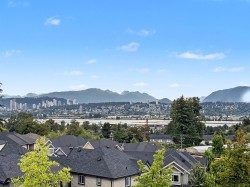 515-11077 Ravine Road  Surrey, BC V3T 3X5