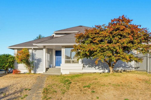 21556 86a Crescent  Langley, BC V1M 2E3