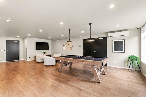 509-3317 148 Street, Surrey, BC 