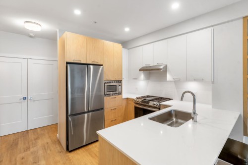 509-3317 148 Street, Surrey, BC 