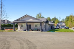 5737 264th St Street Langley, BC V4W 1K7