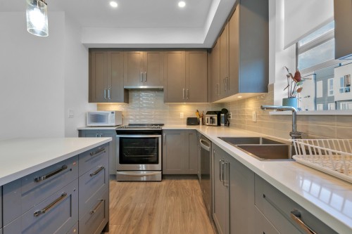 214-18811 72 Avenue, Surrey, BC 