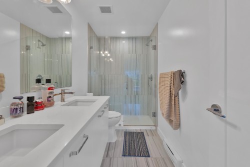 214-18811 72 Avenue, Surrey, BC 