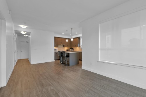 214-18811 72 Avenue, Surrey, BC 