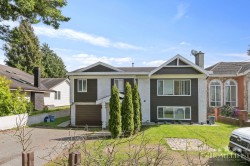 House-11860 75a Avenue Delta, BC V4C 1J9