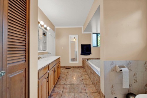 9341 Ebor Road, Delta, BC 