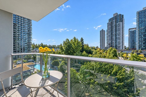 703-13696 100 Avenue, Surrey, BC 