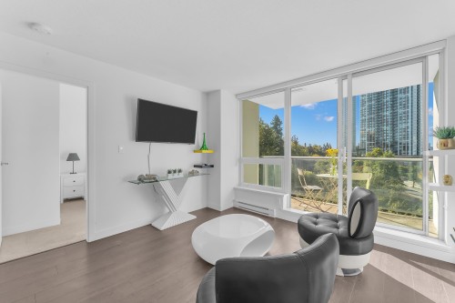 703-13696 100 Avenue, Surrey, BC 