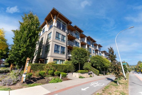 401-10455 154 Street  Surrey, BC V3R 0C5