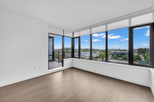 702-1588 Johnston Road, White Rock, BC 