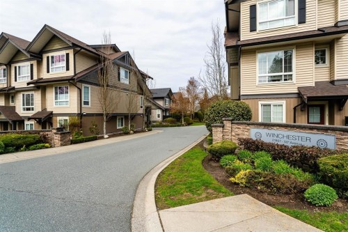 54-21867 50 Avenue  Langley, BC V3A 3T2