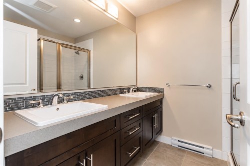 54-21867 50 Avenue, Langley, BC 