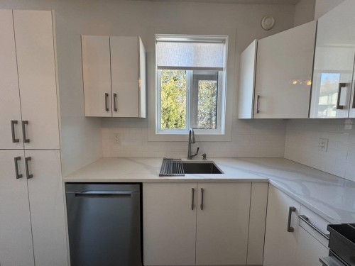 Suite-8356 Mctaggart St , Mission, BC V2V 6S6 4