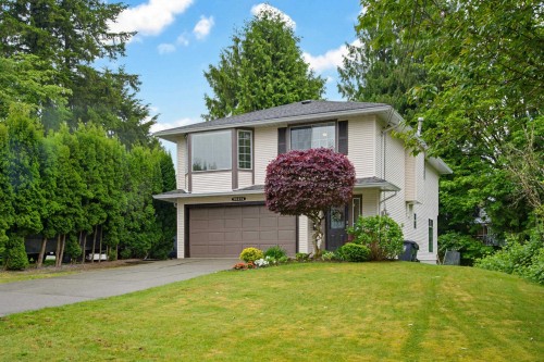 20474 43a Avenue  Langley, BC V3A 3C8