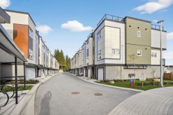 74-7381 Preston Boulevard Mission, BC V2V 1C5