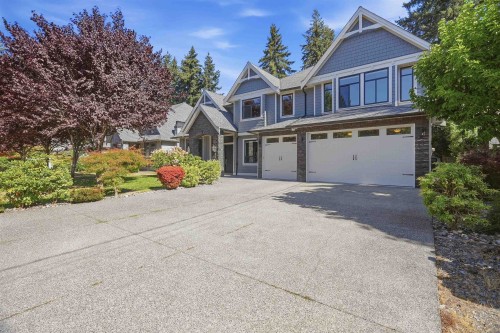 3922 205A Street, Langley, BC 