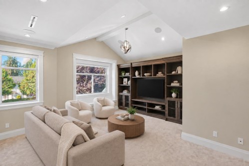 3922 205A Street, Langley, BC 