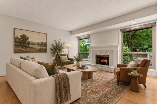 2470 Woodstock Drive, Abbotsford, BC 