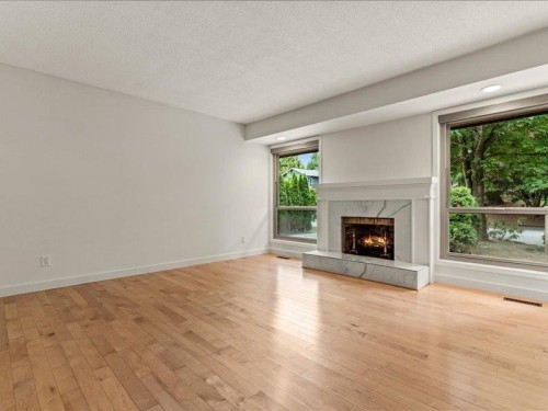 2470 Woodstock Drive, Abbotsford, BC 
