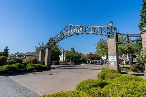 231-20391 96 Avenue, Surrey, BC 