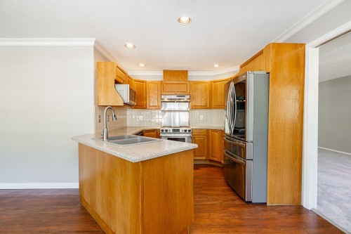 231-20391 96 Avenue, Surrey, BC 