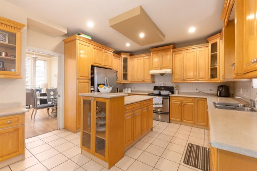 6761 145A Street, Surrey, BC 