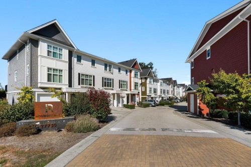 53-27735 Roundhouse Drive, Abbotsford, BC 