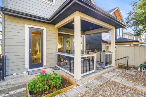 16475 21A Avenue, Surrey, BC 
