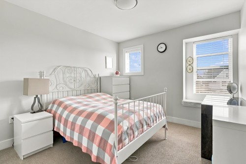 16475 21A Avenue, Surrey, BC 