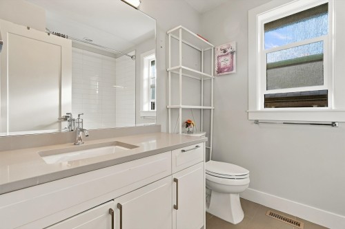 16475 21A Avenue, Surrey, BC 