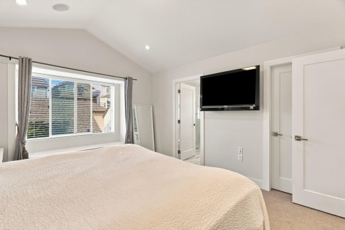 16475 21A Avenue, Surrey, BC 