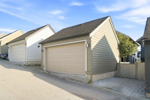 16475 21A Avenue, Surrey, BC 