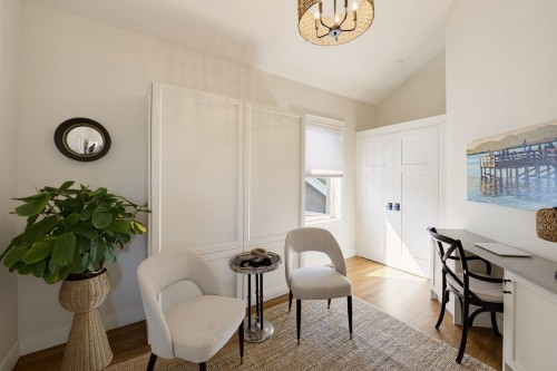 3098 Mcbride Avenue, Surrey, BC 