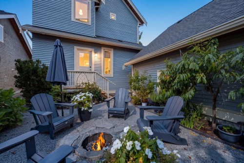 3098 Mcbride Avenue, Surrey, BC 