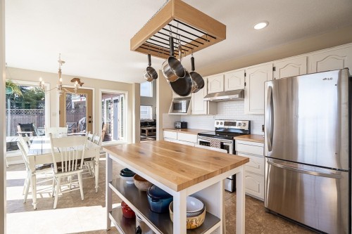 35950 Eaglecrest Place, Abbotsford, BC 