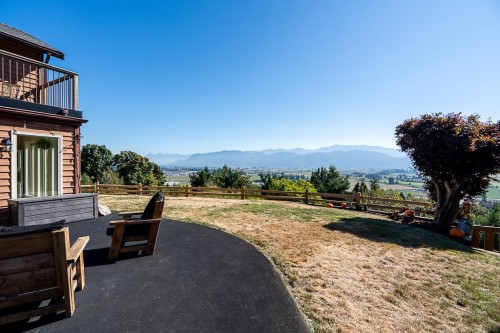 35950 Eaglecrest Place, Abbotsford, BC 