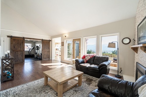 35950 Eaglecrest Place, Abbotsford, BC 