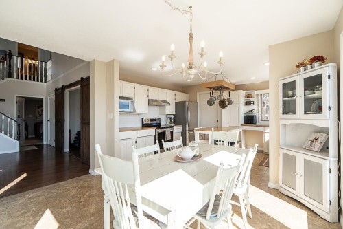 35950 Eaglecrest Place, Abbotsford, BC 