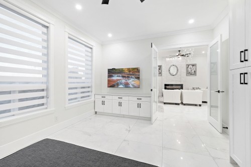 18065 58A Avenue, Surrey, BC 