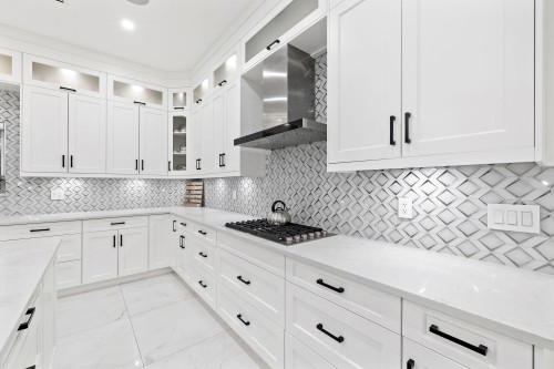 18065 58A Avenue, Surrey, BC 