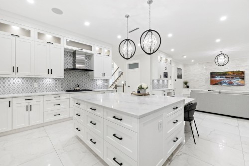 18065 58A Avenue, Surrey, BC 