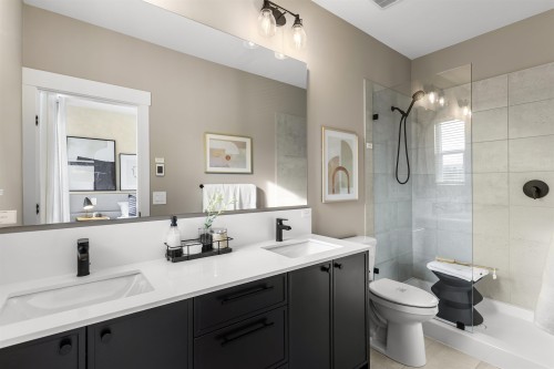 29-2891 Montrose Avenue, Abbotsford, BC 