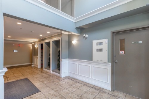 104-2581 Langdon Street, Abbotsford, BC 