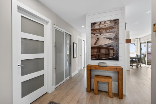 302-1290 Martin Street, White Rock, BC 