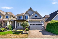 7296 198a Street Langley, BC V2Y 1R9