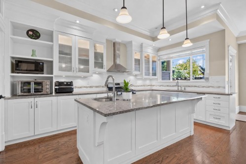 7296 198A Street, Langley, BC 