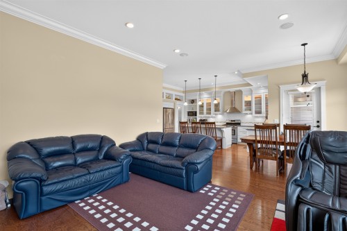 7296 198A Street, Langley, BC 
